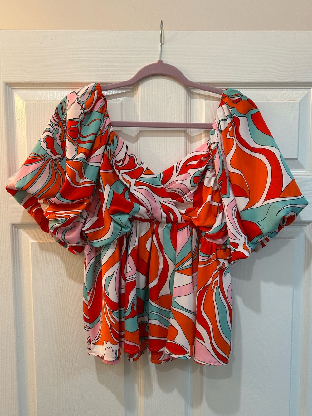NWT Entro Abstract Print Retro Puff Sleeve Blouse Size Large